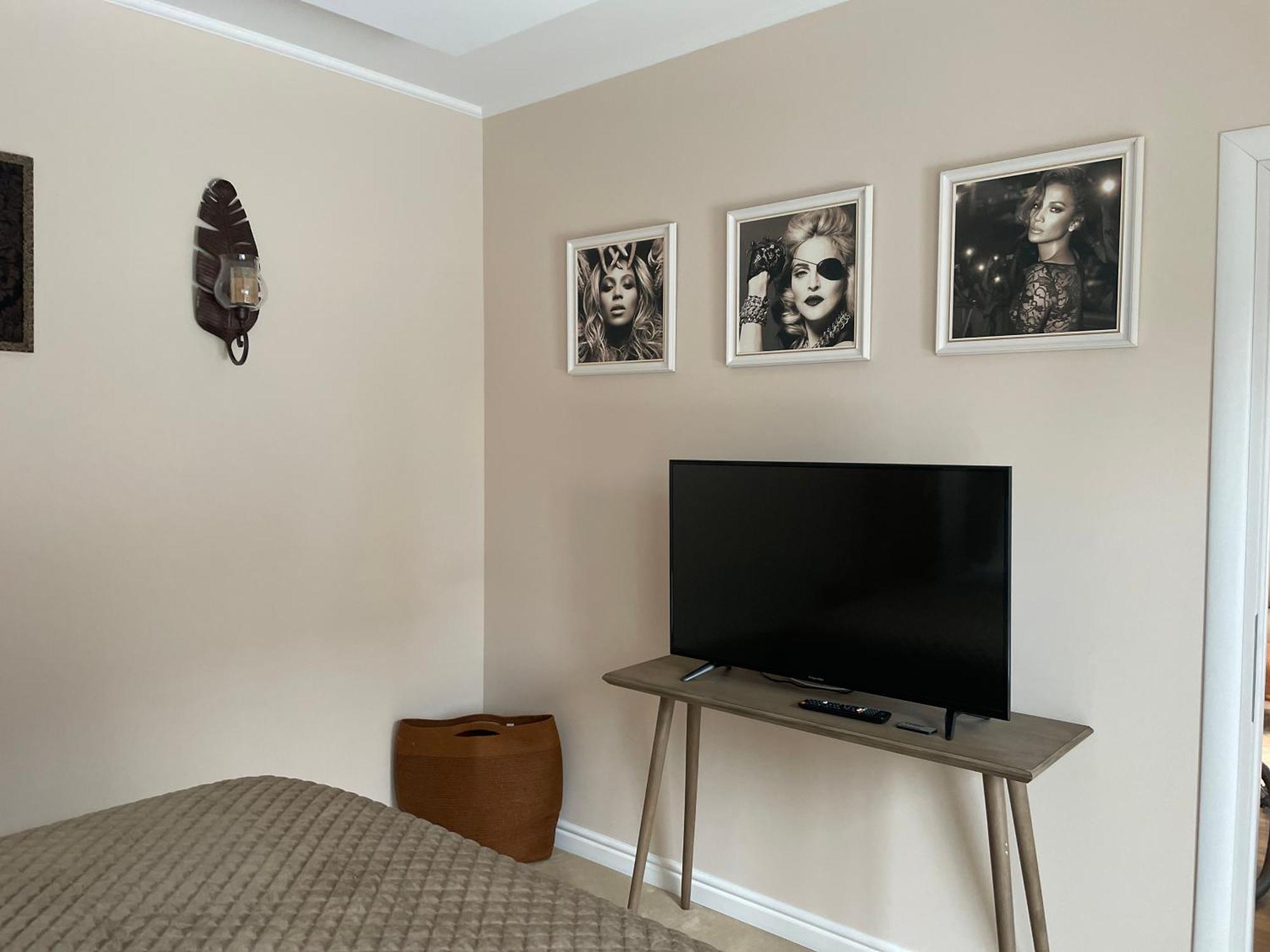 Doublel Studios Bacau Luaran gambar