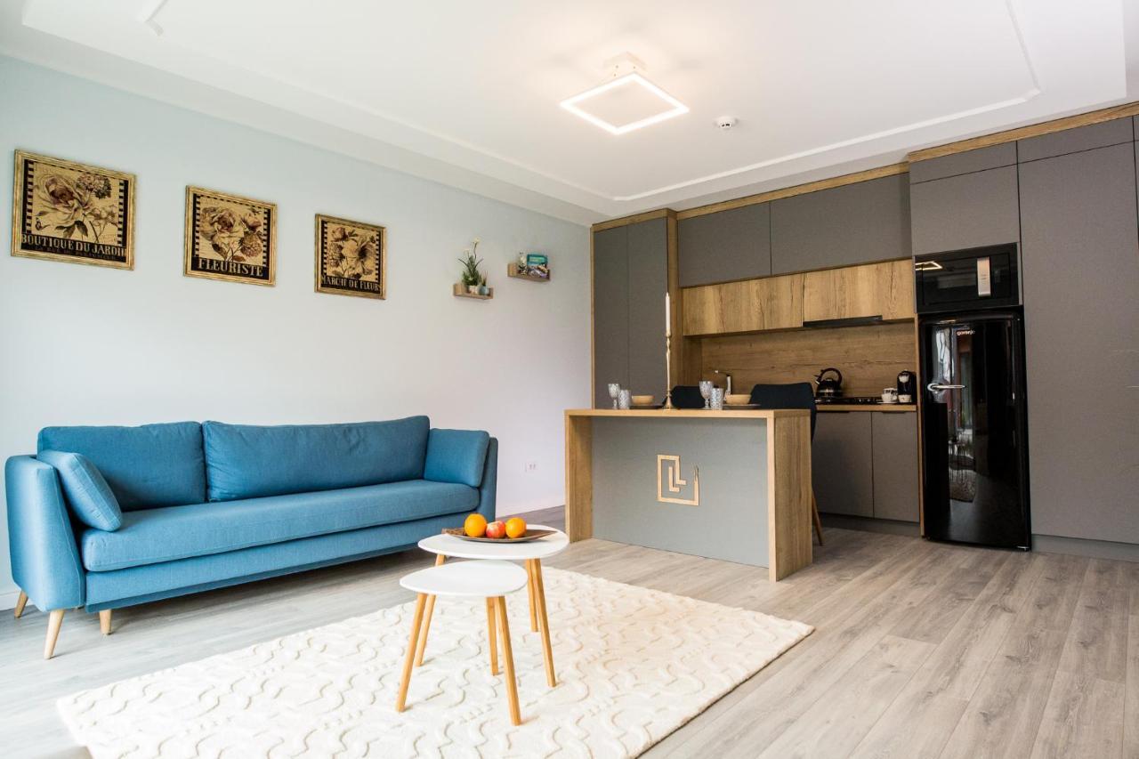 Doublel Studios Bacau Luaran gambar